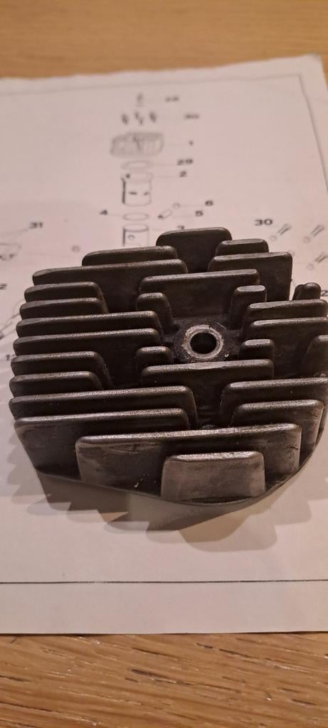 Methanol motor., Hobby en Vrije tijd, Modelbouw | Radiografisch | Vliegtuigen, Ophalen of Verzenden