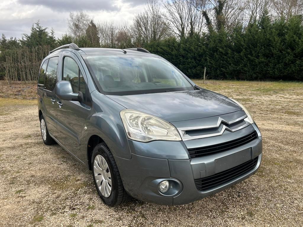 Citroen berlingo 1.6 benzine 2011, Euro 5, 4 cilinders, 72 kW, Blauw
