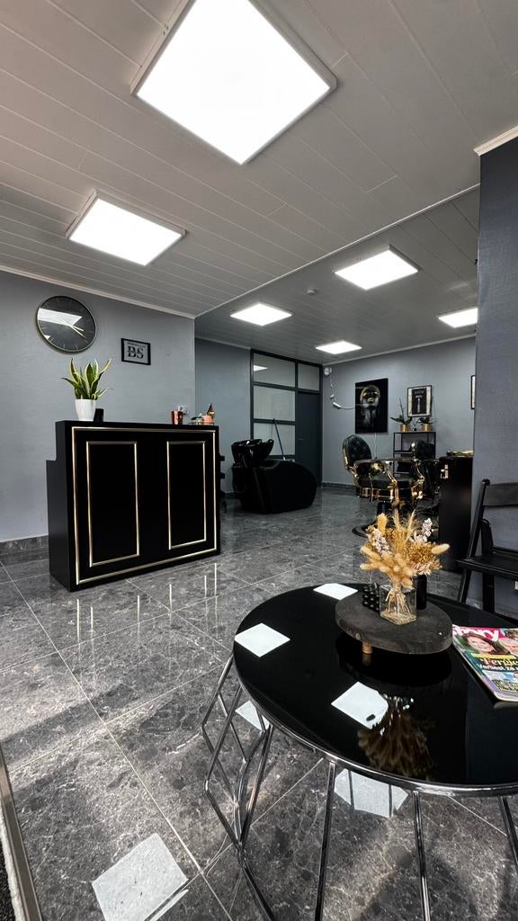 Te Koop – Rendabele Handelszaak in Centrum Melle, 54 m², Koop, Winkelruimte