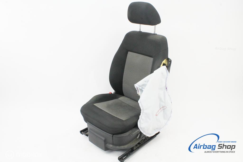 Réparation couture siège tissu Nissan tous les modèles