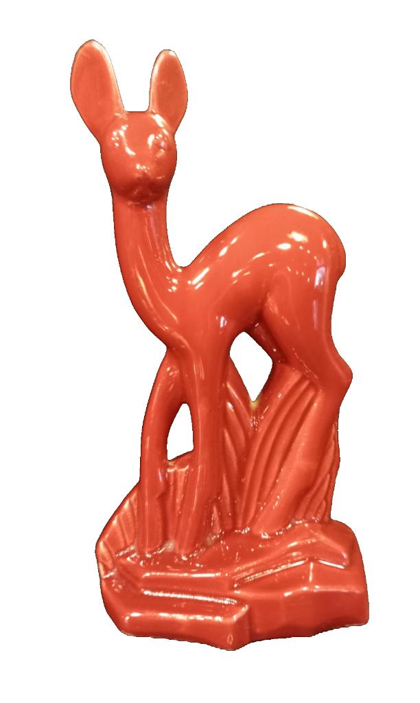 Bambi in rood geglazuurde keramiek., Ophalen of Verzenden