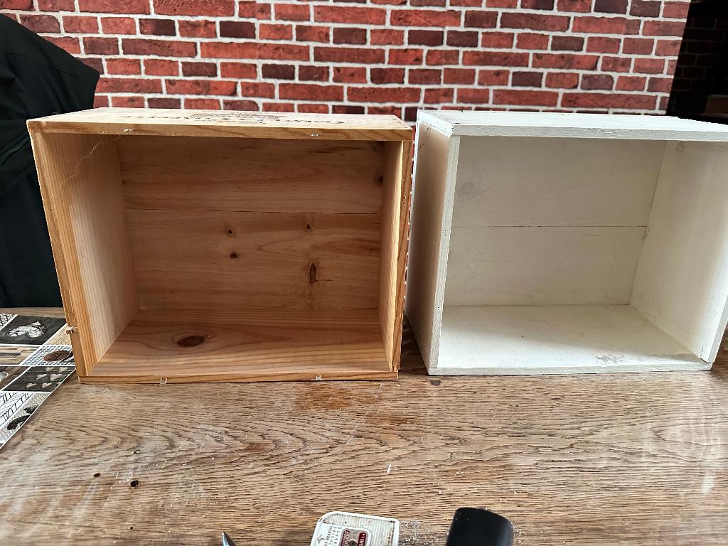 Lot de 6 caisses de vin pour ranger cd ou  livre, Enlèvement, Comme neuf