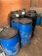 Tonnen zwarte en blauwe met deksel, Enlèvement, Utilisé