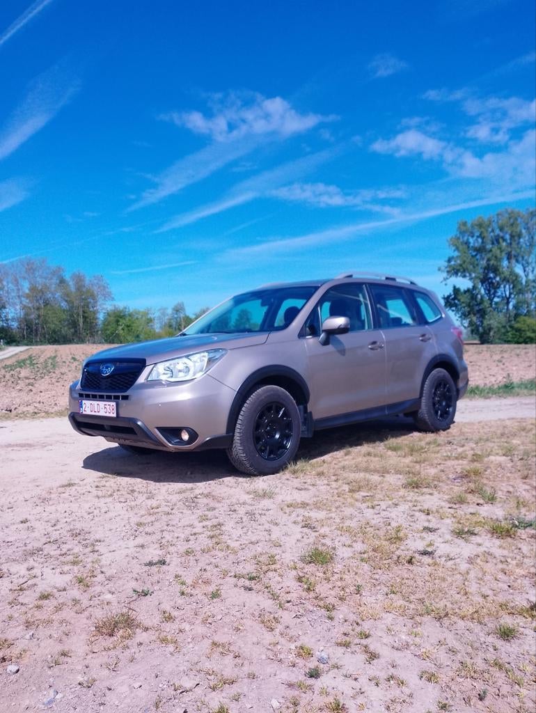 Subaru Forester, Autos, Subaru, Particulier, Forester, 4x4, Caméra de recul, Air conditionné, Bluetooth, Cruise Control, Système de navigation