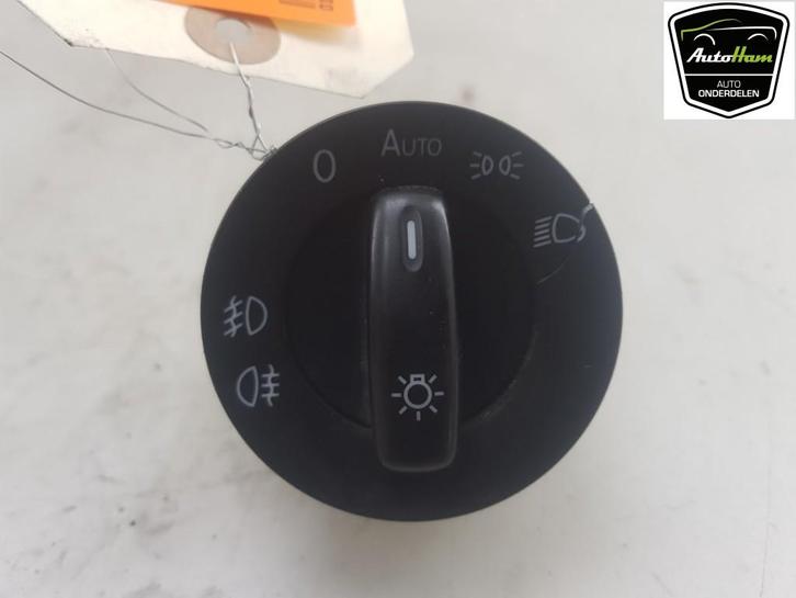 INTERRUPTEUR D'ECLAIRAGE Caddy III (2KA,2KH,2CA,2CH), Autos : Pièces & Accessoires, Tableau de bord & Interrupteurs, Volkswagen