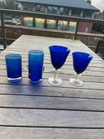 Magnifiques verres en verre bleu, Enlèvement, Comme neuf