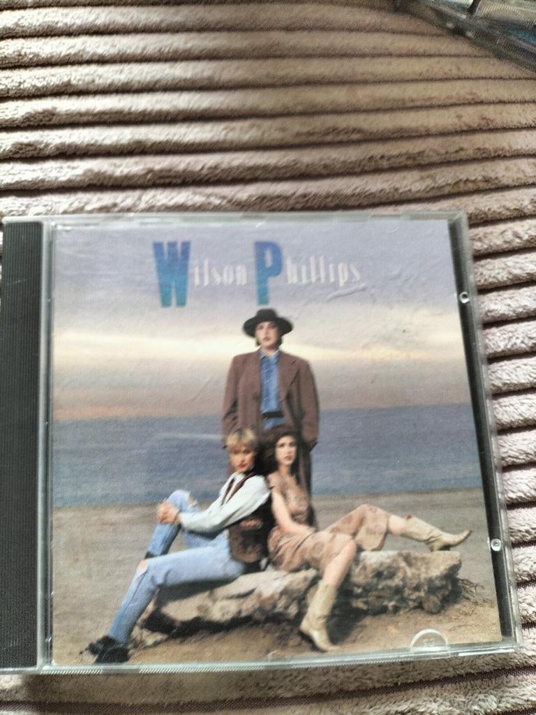 CD Wilson Phillips avec le tube Release Me, Envoi