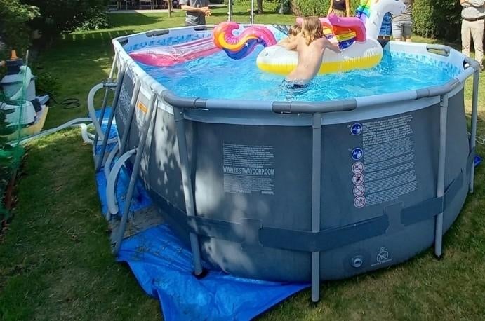 Zwembad, warmtepomp, zandfilterpomp, zoutsysteem,..., Ophalen