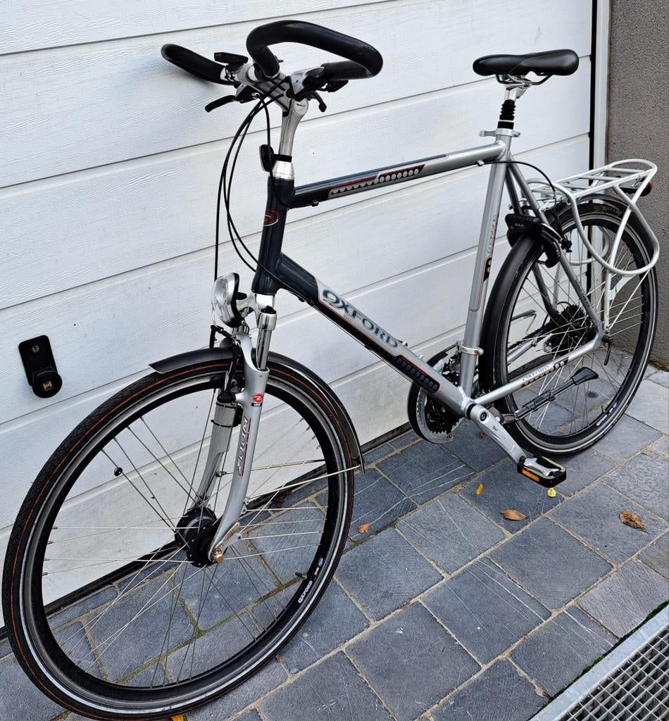 vélo de ville OXFORD 
cadre 66cm