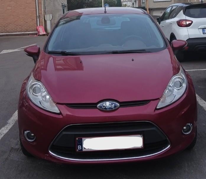 Voiture FORD FIESTA, Auto's, Ford, Particulier, Fiësta, Airbags, Elektrische ramen, Radio, Benzine, 5 deurs, Handgeschakeld, Rood