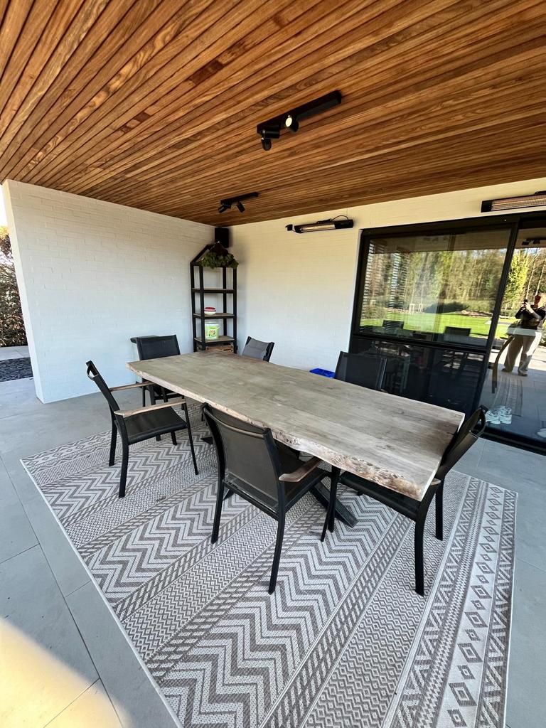 Boomstamtafel met 6 stoelen, Tuin en Terras, Tuinsets en Loungesets, Gebruikt, Tuinset, Hout, 8 zitplaatsen, Eettafel, Stoel, Ophalen