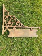 ENSEIGNE EN FONTE SUR POTENCE EN FONTE (77 cm )., Jardin & Terrasse, Enlèvement