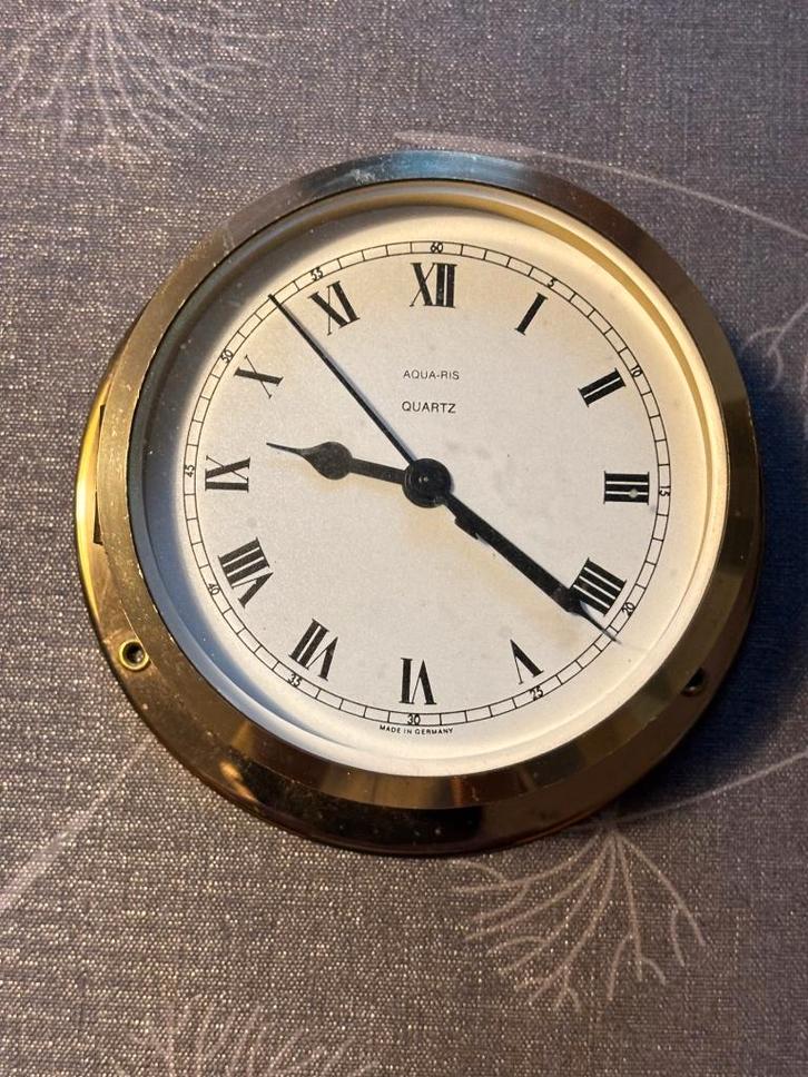 Petite horloge de marine à quartz., Antiquités & Art, Antiquités | Horloges, Enlèvement