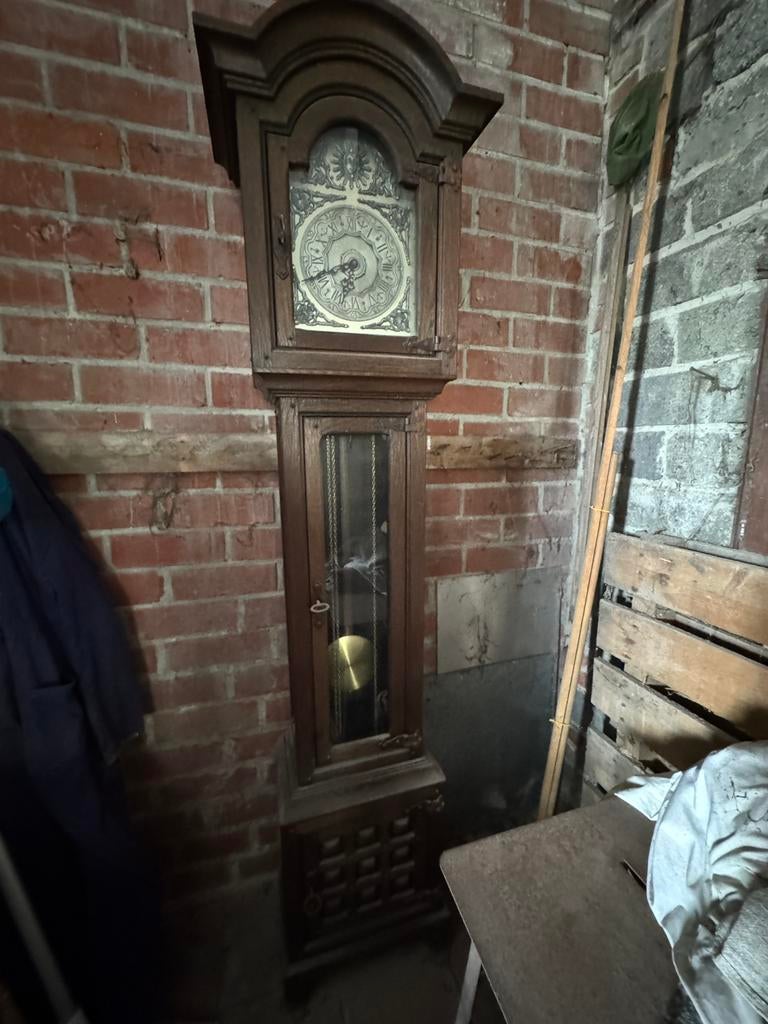 Staande klok wesminster, Enlèvement