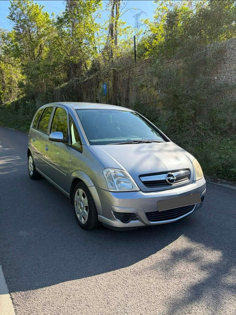 Opel Meriva 1.7 diesel prêt à immatriculer, Auto's, Zwart, Bedrijf, 5 deurs, Meriva