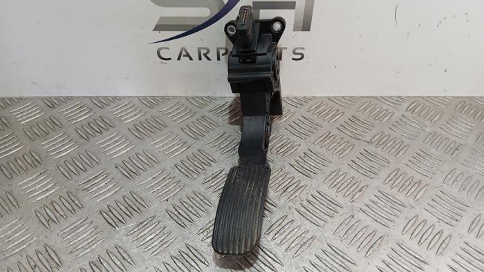 Pédale d'accélérateur d'un Mercedes Vito, Autos : Pièces & Accessoires, Habitacle & Garnissage, Mercedes-Benz, Utilisé, 3 mois de garantie