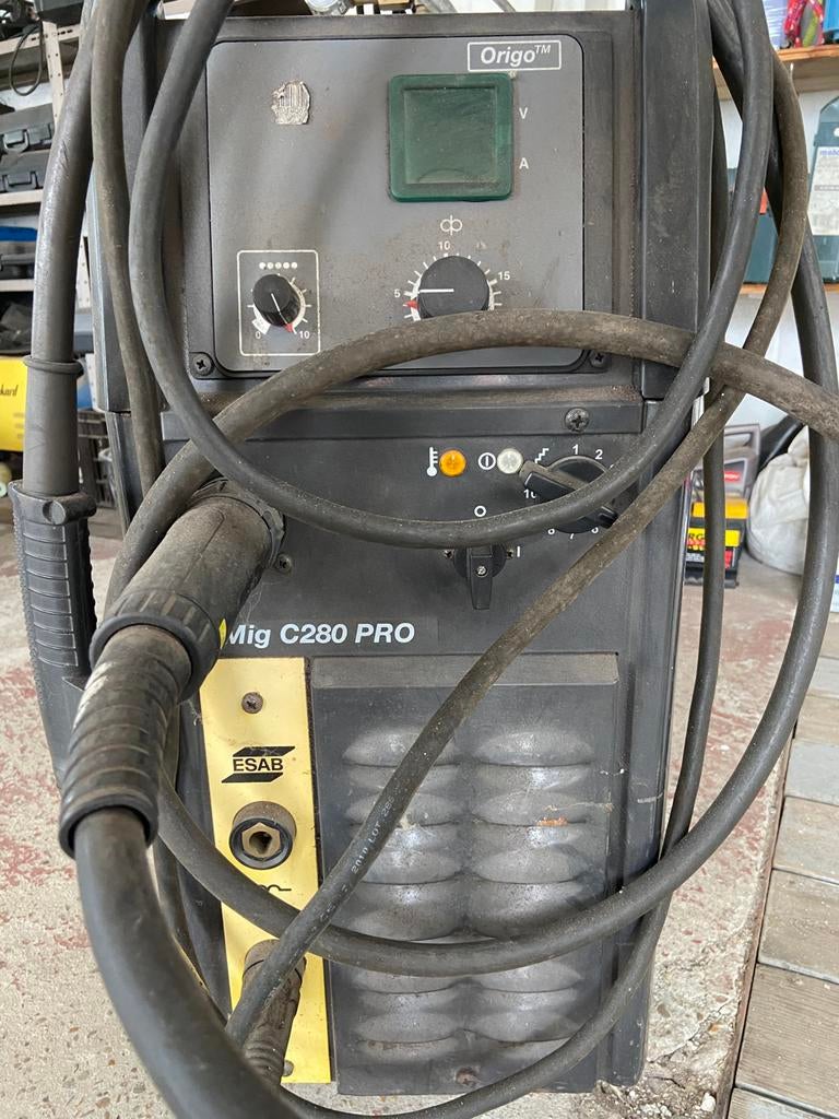 Halfautomaat Mig C 280 pro ESAB, Ophalen, Gebruikt