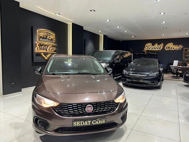 Fiat Tipo 1.4 BENZINE EURO 6B, Autos, Fiat, Entreprise, Achat, Tipo, ABS, Air conditionné, Bluetooth, Ordinateur de bord, Verrouillage central