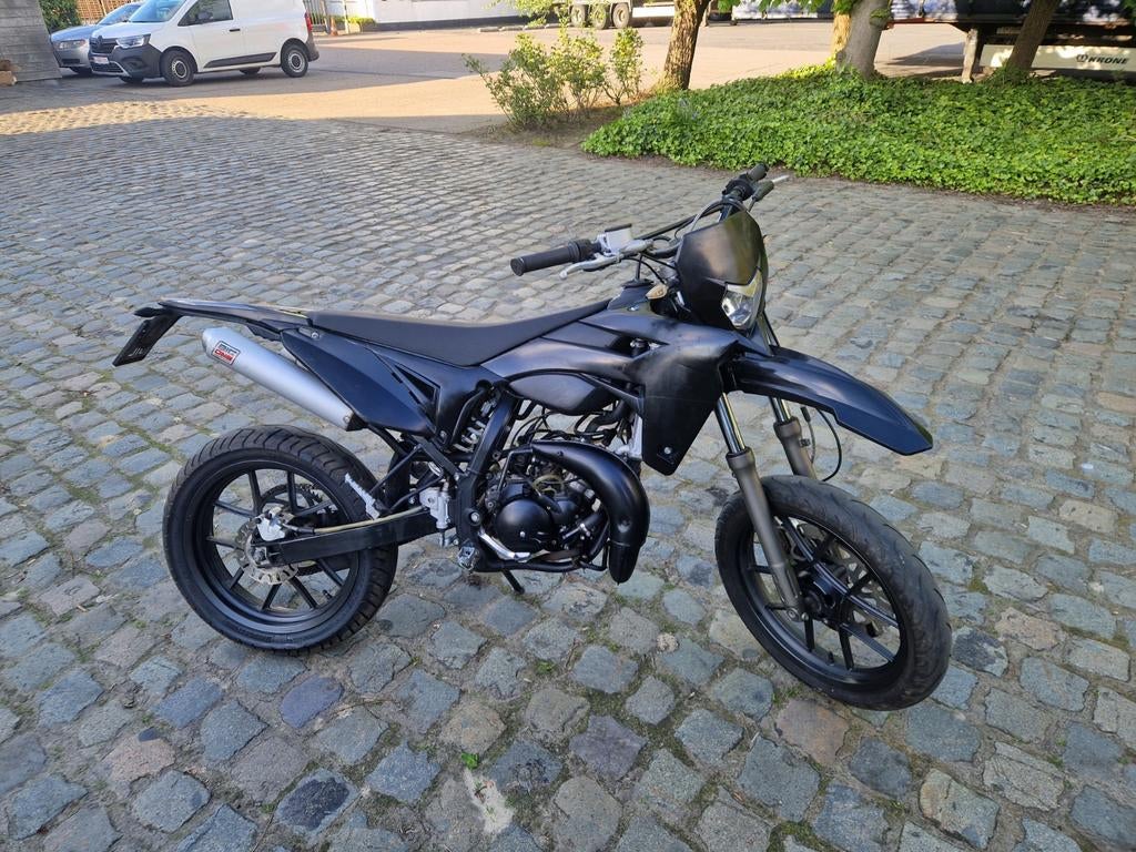 2022 sherco smr50 sm50 9900kms, Fietsen en Brommers, Brommers | Tuning en Styling, Ophalen
