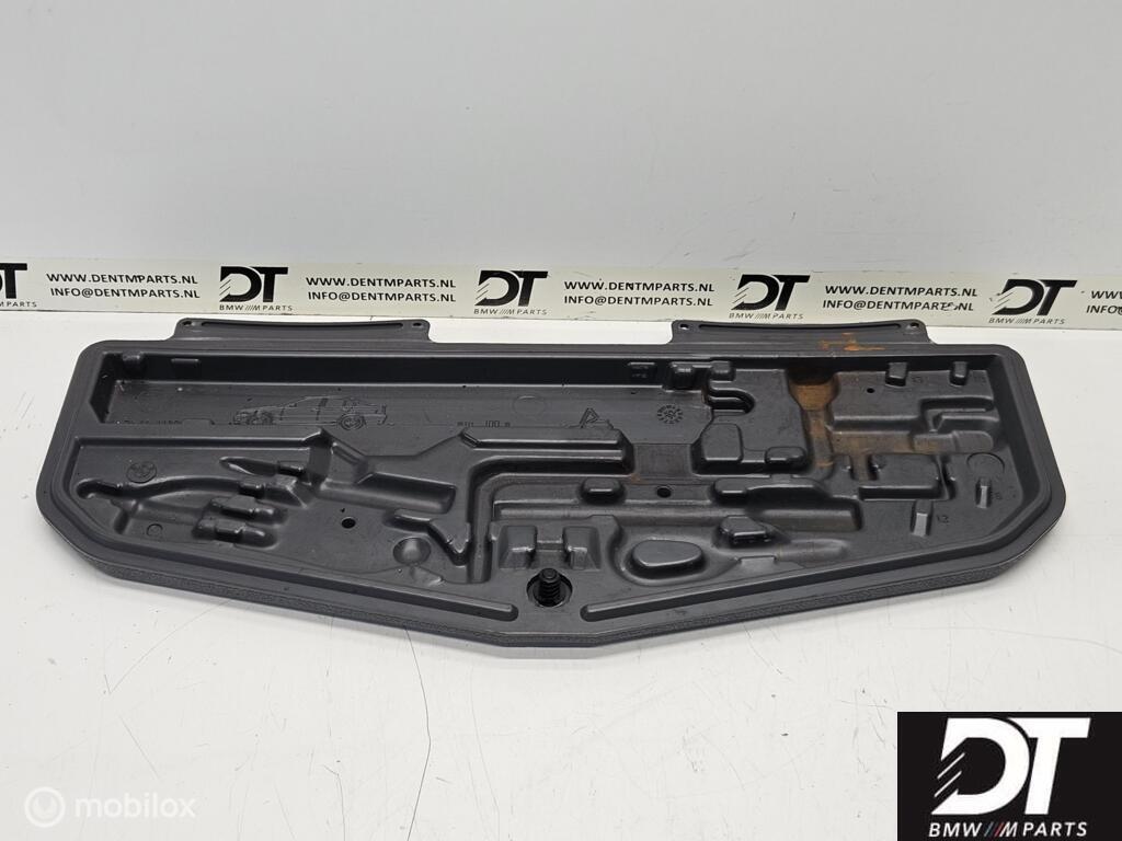 Gereedschapset houder BMW 5-serie E39 71111182774, Enlèvement ou Envoi, Utilisé, BMW, BMW