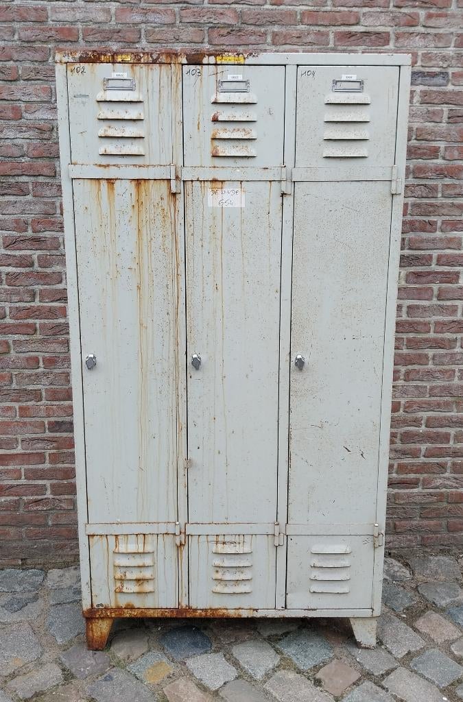 3 doors locker, Huis en Inrichting, Kasten | Lockerkasten, Ophalen