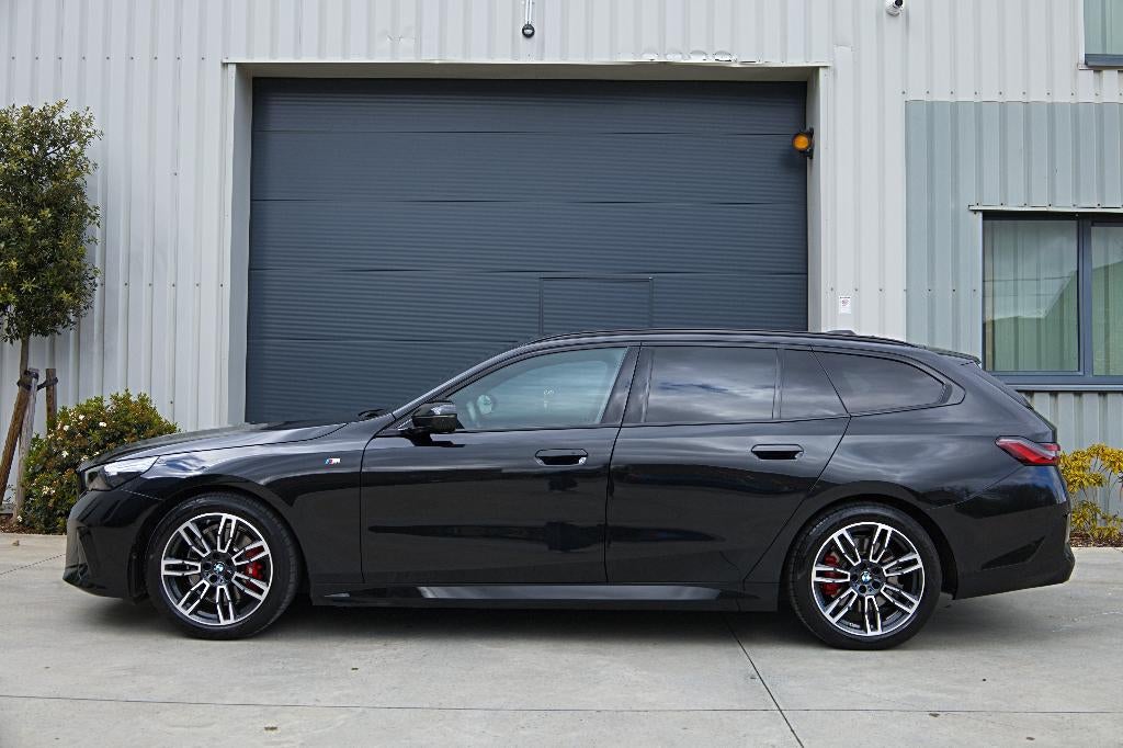 BMW 520 Touring | M Pack | Full Option | Pano | Head-up, Autos, BMW, Essai à domicile, Euro 6, Entreprise, Garantie prolongée