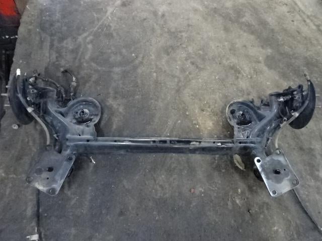 ACHTERAS Ford Transit Connect (PJ2) (KV6C5K952CK06F), Auto-onderdelen, Gebruikt, Mevr. I. Hauben, Ford, Rue de l'Espoir 34 34
4030  GRIVEGNÉE, BE