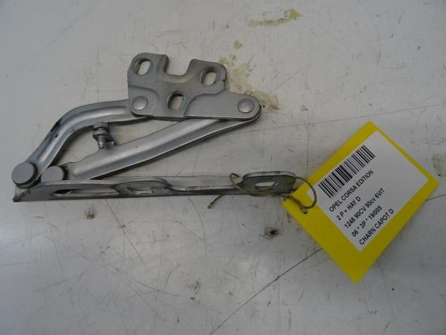 CHARNIERE DE CAPOT DROIT Opel Corsa D (01-2006/12-2014), Utilisé, Opel