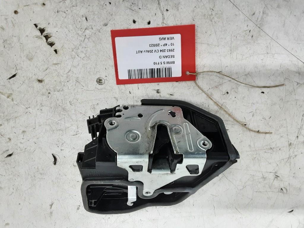 SERRURE DE PORTE AVANT GAUCHE BMW 5 serie (F10) (053702), Gauche, Mevr. I. Hauben, Utilisé, BMW