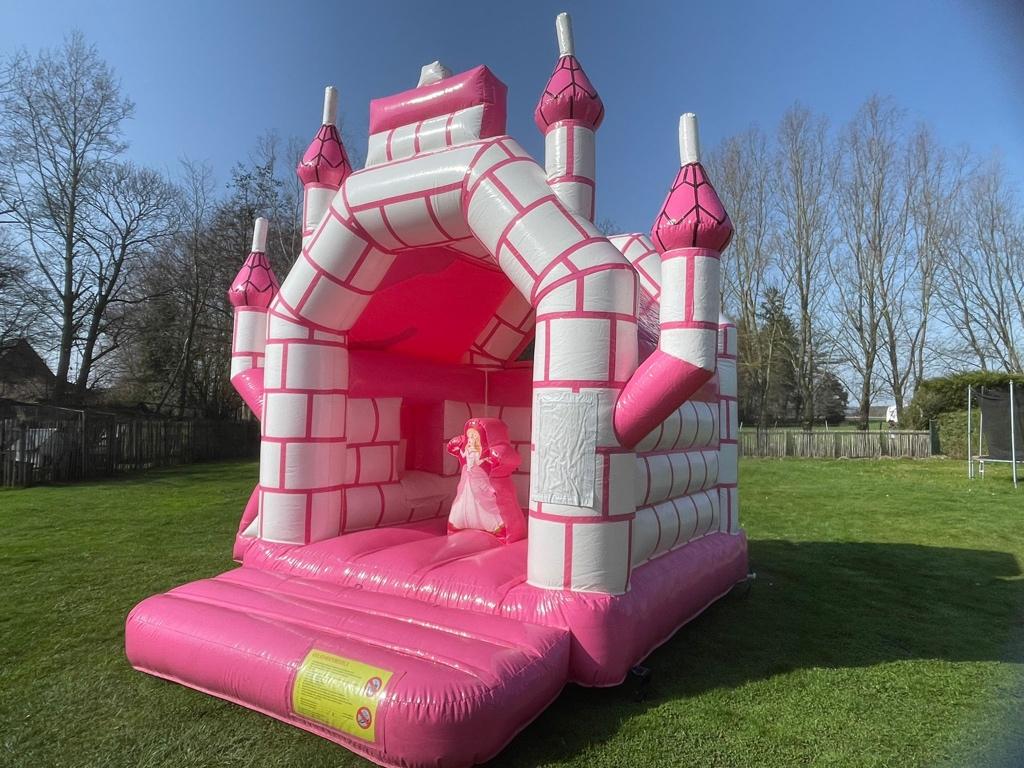 TE HUUR Springkasteel Prinsessen met glijbaan!, Ophalen, Zo goed als nieuw