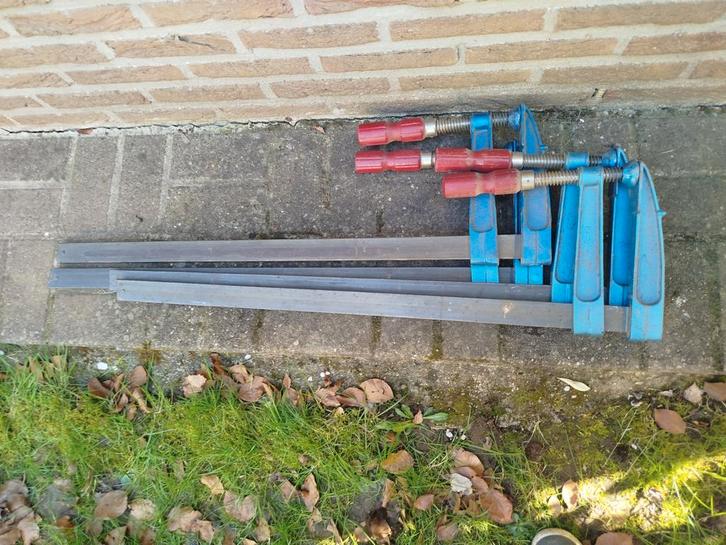 Grands serre joint en acier/métal de différentes dimensions, Bricolage & Construction, Métaux, Utilisé