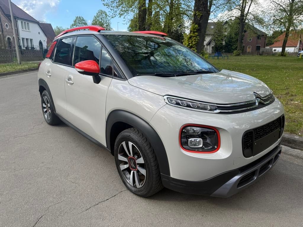 Citroen C3 Aircross S&S Shine 1.2i 2018 91900km Topstaat, Voorwielaandrijving, Stof, Handgeschakeld, Particulier