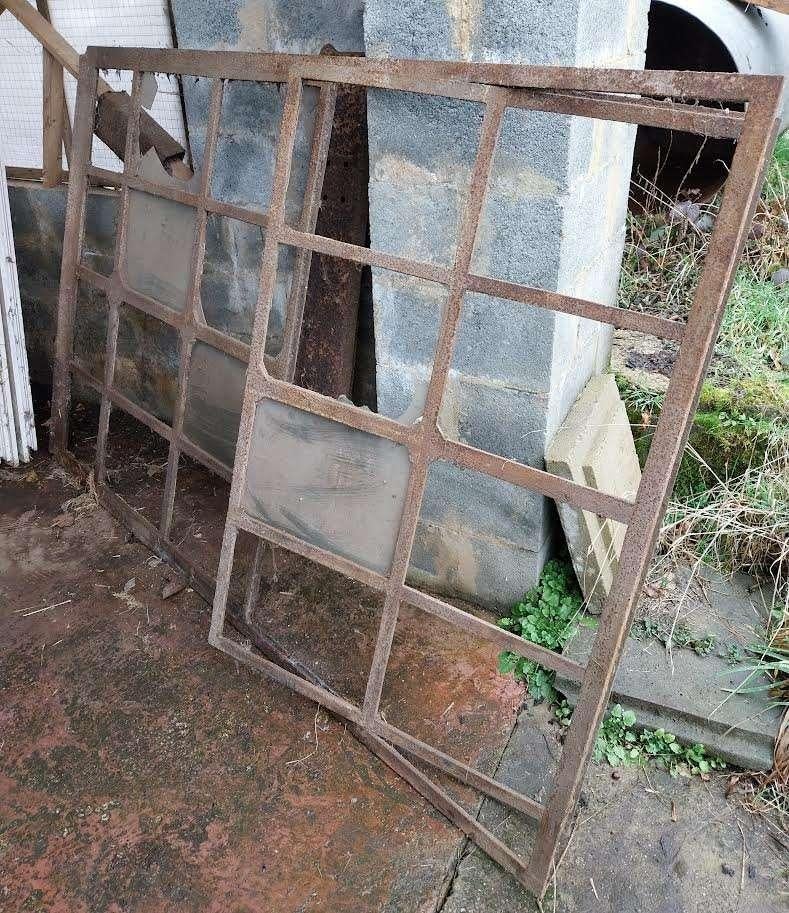 ancien châssis (grand)de fenêtre en fer, Bricolage & Construction, Enlèvement