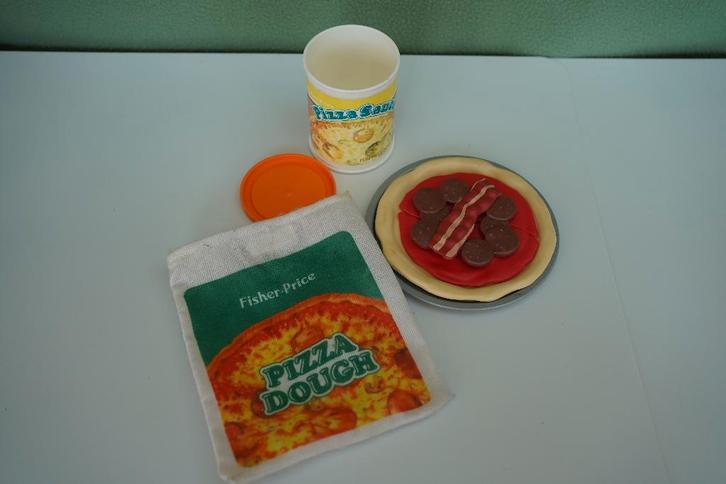 Fisher-Price #2136 Homemade Pizza Fun with Food set, Kinderen en Baby's, Speelgoed | Speelkeukens, Gebruikt, Speelkeuken-accessoire