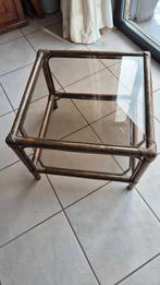 Table basse carrée en rotin 2 plateaux en verre, Maison & Meubles, Tables | Tables de salon, Moins de 50 cm, 50 à 100 cm, Carré
