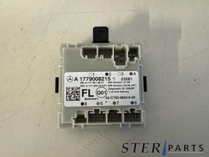 Module verrouillage central des portes d'un Mercedes A-Klass, Autos : Pièces & Accessoires, 3 mois de garantie, Utilisé, -, -