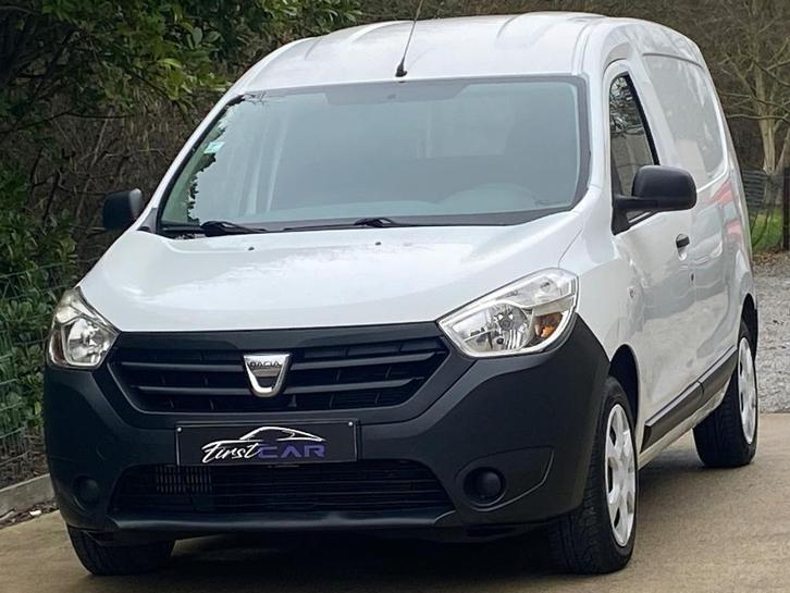 DACIA DOKKER 15 DCI 02/2013 49547KM /FAIBLE KM/GARANTIE TVAC, Auto's, Bestelwagens en Lichte vracht, Bedrijf, ABS, Airbags, Airconditioning