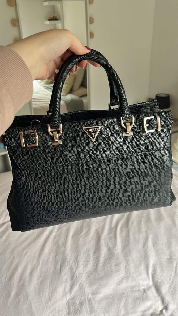 Sac a main Guess, Bijoux, Sacs & Beauté, Sacs | Sacs Femme, Neuf, Sac à main, Noir, Enlèvement