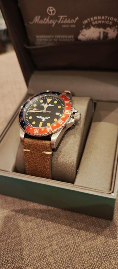 Mathy Vintage Quartz 40 mm H900ALR, Antiek en Kunst, Antiek | Klokken, Ophalen of Verzenden