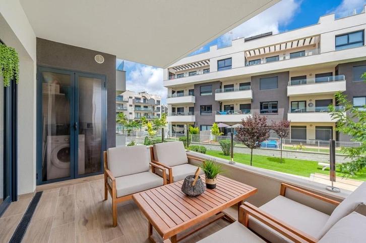 Modern zo goed als nieuw appartement/ Villamartin, Immo, Buitenland, Spanje, Appartement, Overige