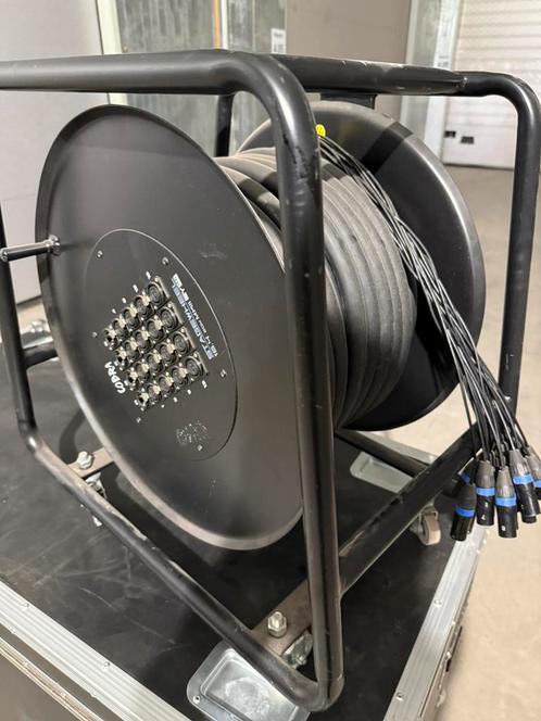 Audio snake – 16-in / 4-out – 30 meter lang, Muziek en Instrumenten, Licht en Laser, Zo goed als nieuw, Ophalen