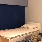 Nieuw bed van IKEA, prijs 150€ + 30€ matrasprijs, Huis en Inrichting, Badkamer | Badtextiel en Accessoires, Ophalen
