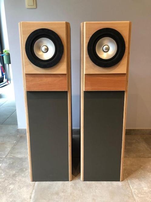 mooie mark audio CHR-120 speakers, Audio, Tv en Foto, Luidsprekerboxen, Zo goed als nieuw, Front, Rear of Stereo speakers, 60 tot 120 watt