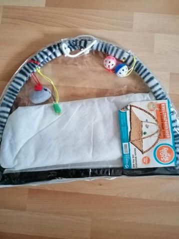 Kattenspeelmat nieuw beschikbaar voor biedingen