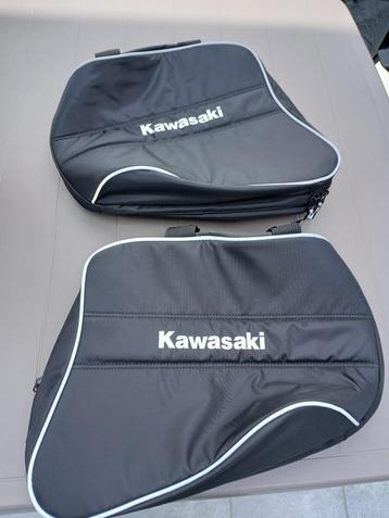 Kawasaki binnenkoffertassen - zo goed als nieuw beschikbaar voor biedingen