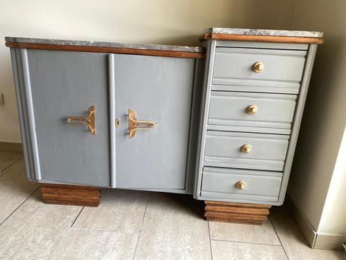 Kast. Vintage, Huis en Inrichting, Kasten | Overige, Zo goed als nieuw, Ophalen