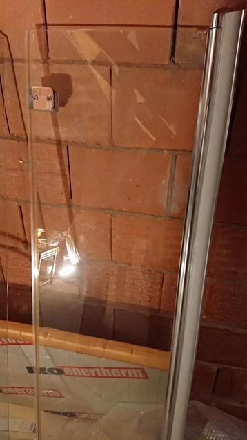 Gebogen douchewand uit 2 delen  beschikbaar voor biedingen