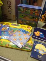 gevulde tekendoos Winnie the Pooh en schriftjes, Ophalen of Verzenden, Zo goed als nieuw