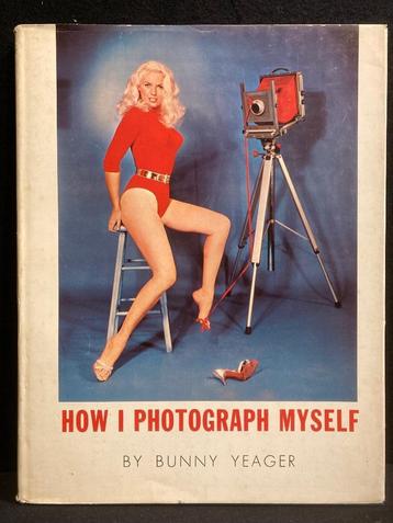 BUNNY YEAGER How I photograph myself 1965 Engelstalig beschikbaar voor biedingen