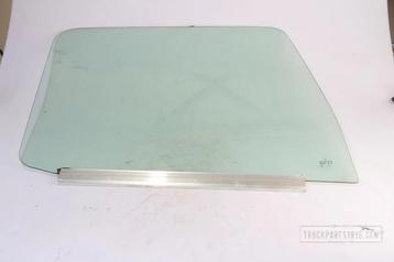 Mercedes-Benz Body & Chassis Parts Portier Ruit Actros Re. beschikbaar voor biedingen